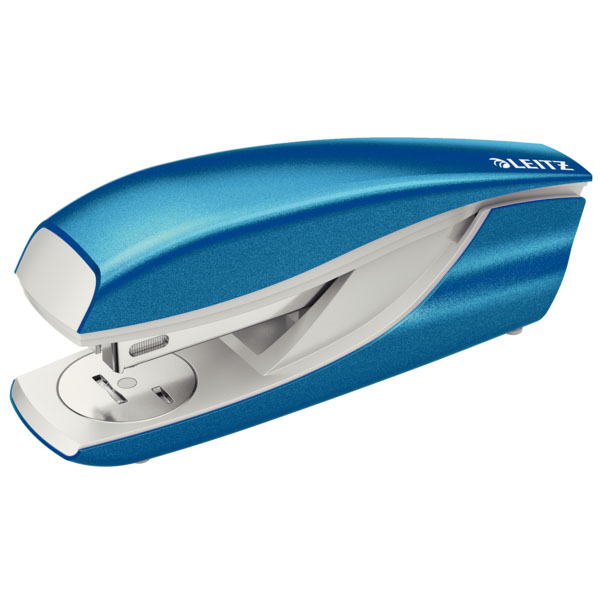 Capsator metalic Leitz WOW 5502 NeXXt Series, 30 coli, 200 capse P3 incluse, albastru Capsator metalic Leitz WOW 5502 NeXXt Series, 30 coli, 200 capse P3 incluse, albastru