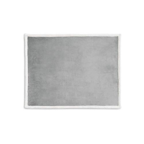 HEIDEN. Reversible fleece blanket with satin ribbon and personalised card HEIDEN. Reversible fleece blanket with satin ribbon and personalised card