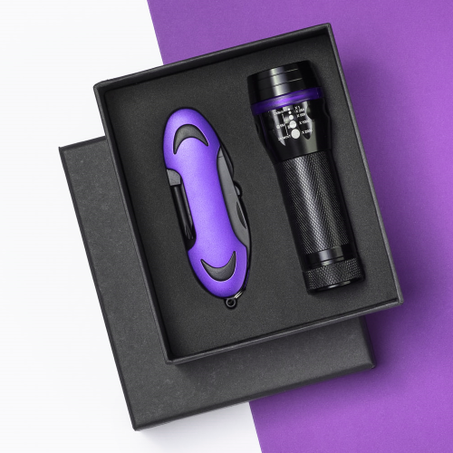 SET COLORADO I: LED TORCH AND A POCKET KNIFE SET COLORADO I: LED TORCH AND A POCKET KNIFE