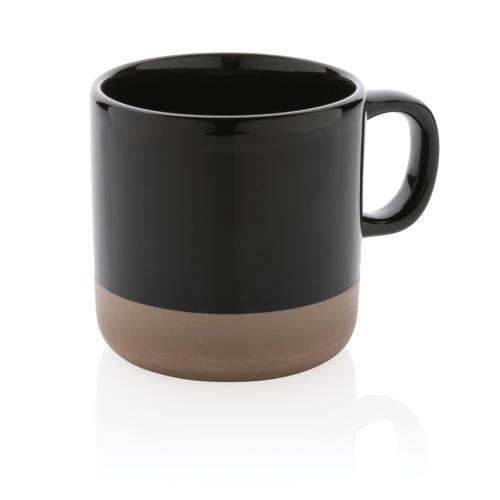 Glazed ceramic mug Glazed ceramic mug