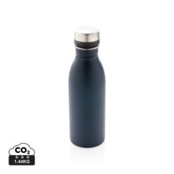 Deluxe stainless steel water bottle Deluxe stainless steel water bottle